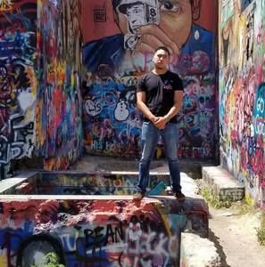 Meet your Posher, Omar